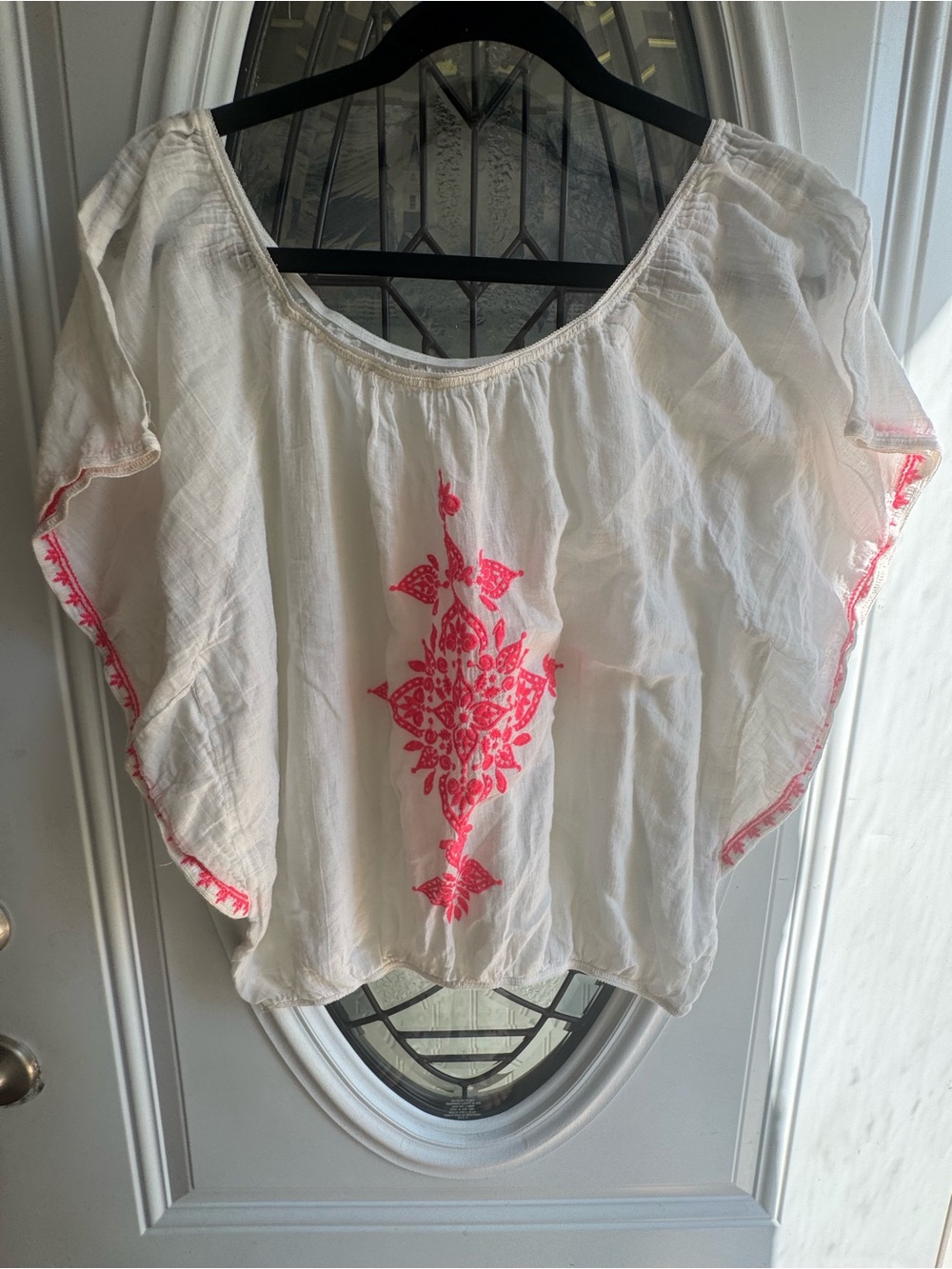 Maurices Women’s M White Pink Embroidered Boho Cotton Blouse Top